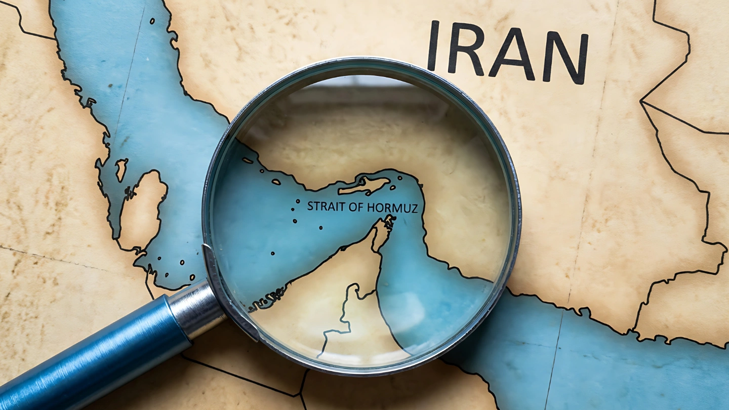 Hormuz Crisis Deepens: Indian Ships Attacked, Chinese Vessels Turn Back, Talks Drift