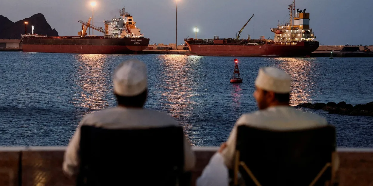 Strait of Hormuz oil flows