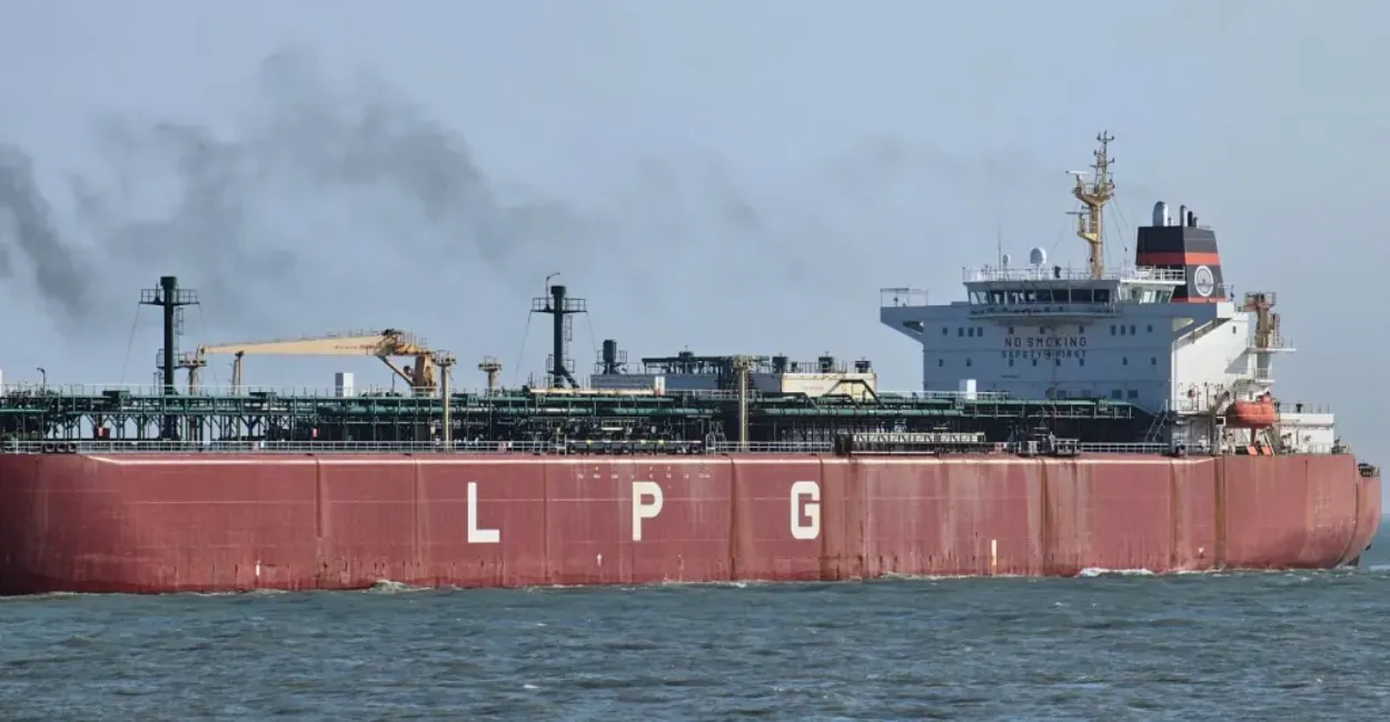 Gulf of Kutch oil transfers